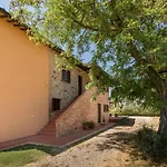 Poggiovalle Tenuta Italiana Città della Pieve