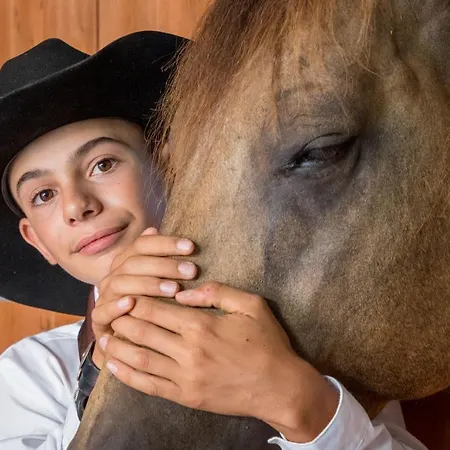 Poggiovalle Tenuta Italiana