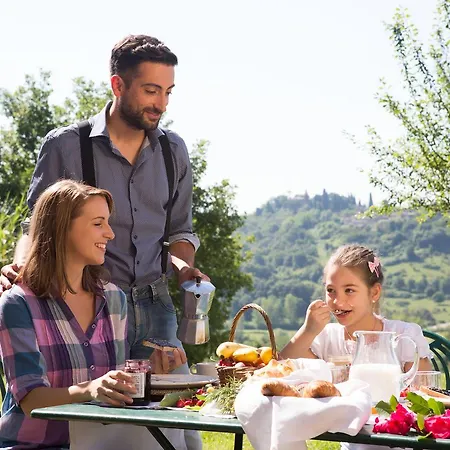 Poggiovalle Tenuta Italiana Landhuis *