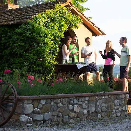 Casa de Campo Poggiovalle Tenuta Italiana